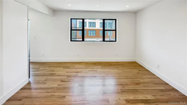 $2,199,000 | 31-04 28th Avenue | Astoria