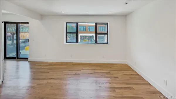 $2,199,000 | 31-04 28th Avenue | Astoria