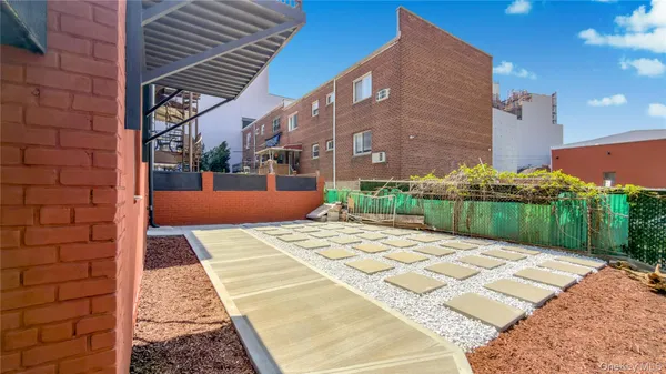 $2,199,000 | 31-04 28th Avenue | Astoria