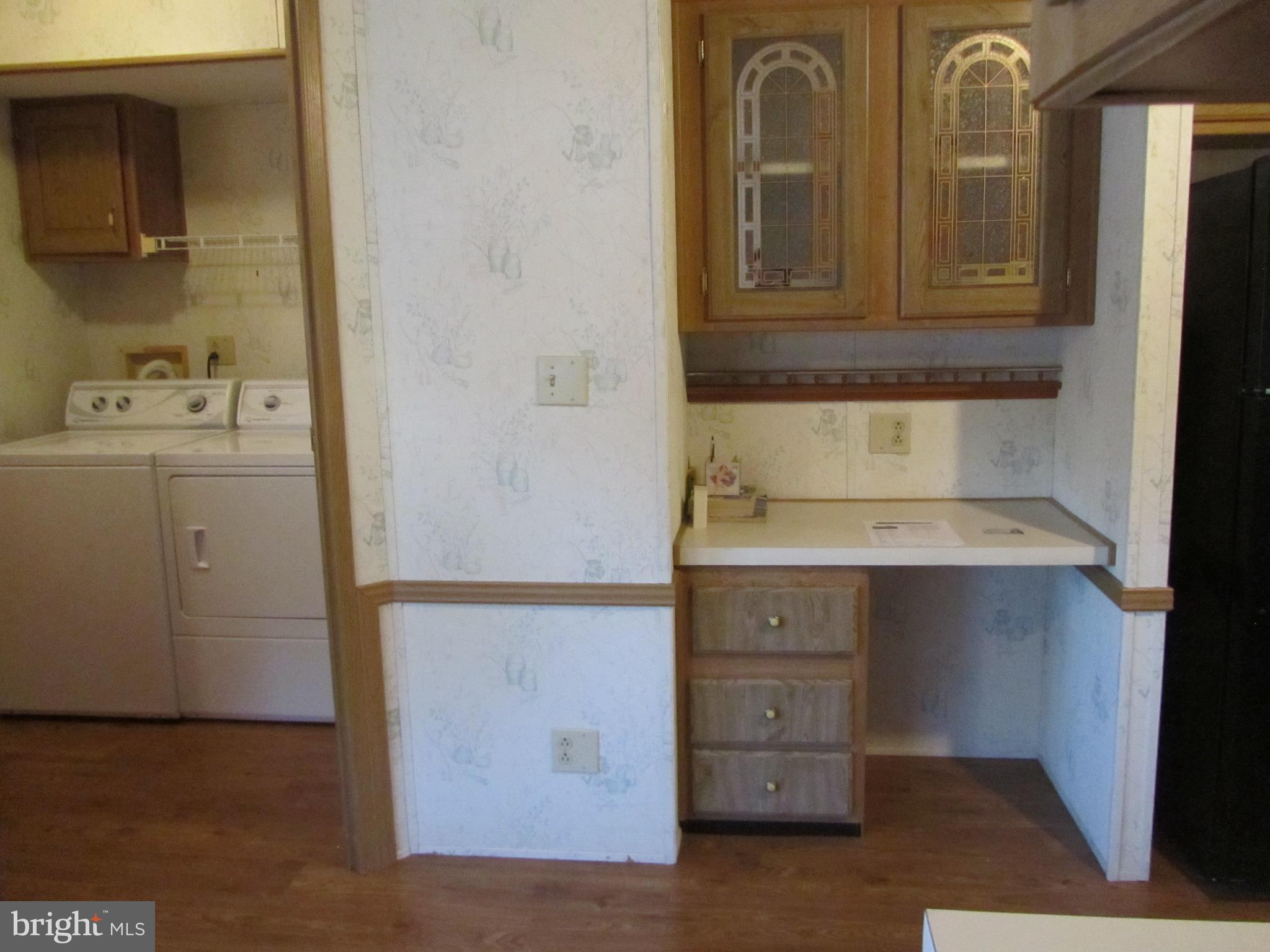 28 Jake Drive Ronks, PA 17572 - Photo 9 of 27 Desk area