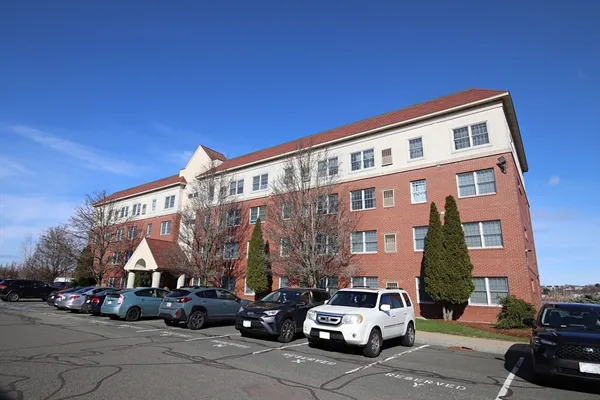 $335,000 | 20 Heaths Court, Unit 104, Lynn, MA 01905