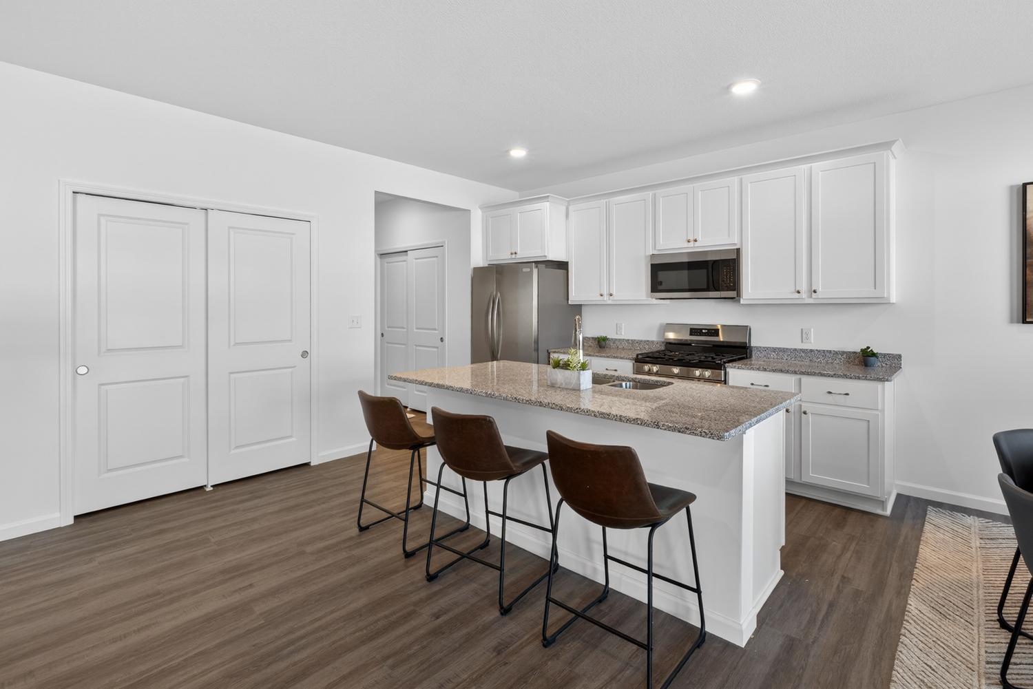 3625 Meadow Sage Court Southeast Rochester, MN 55904 - Photo 8 of 32