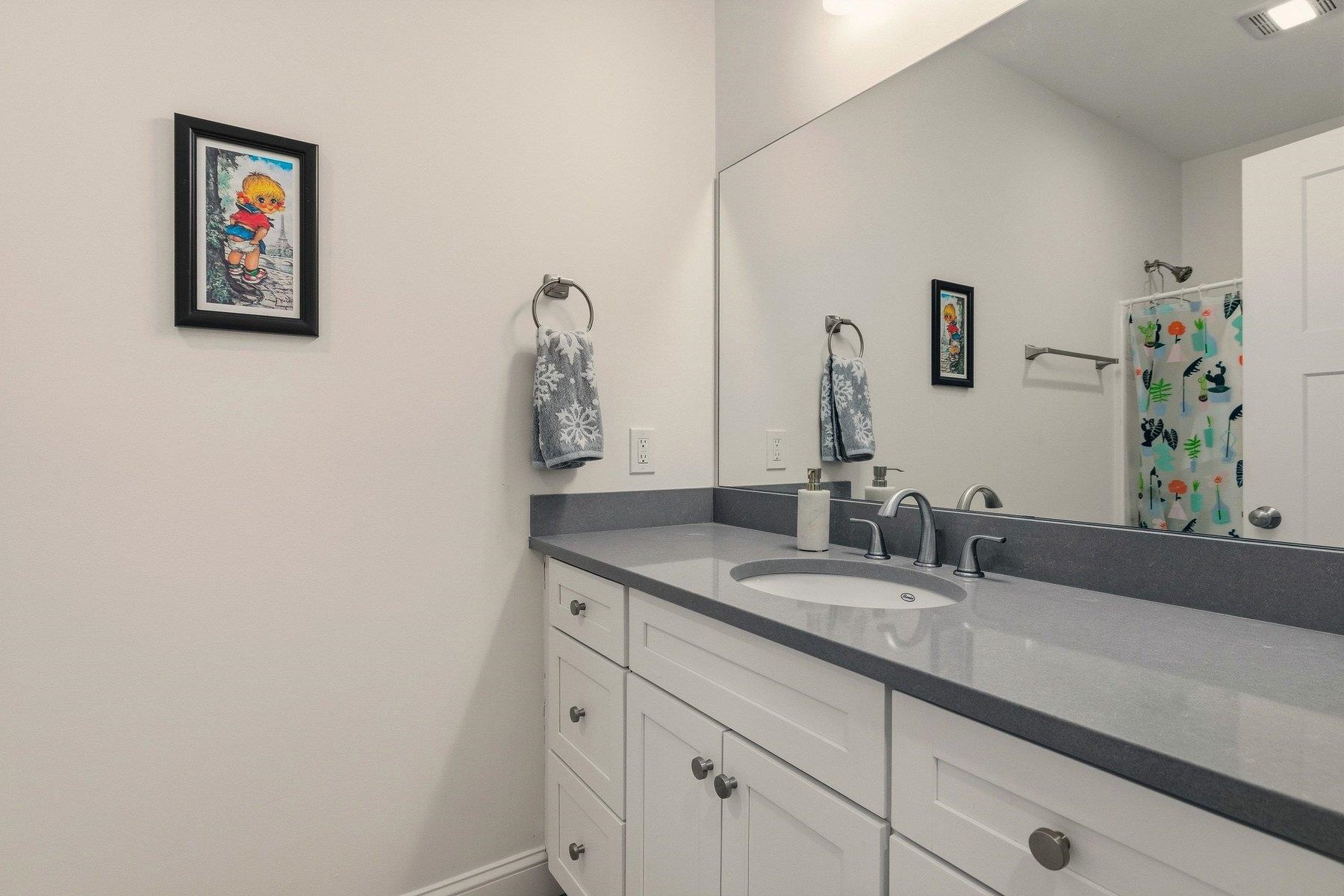 6 Hayden Drive Dover, NH 03820 - Photo 28 of 49