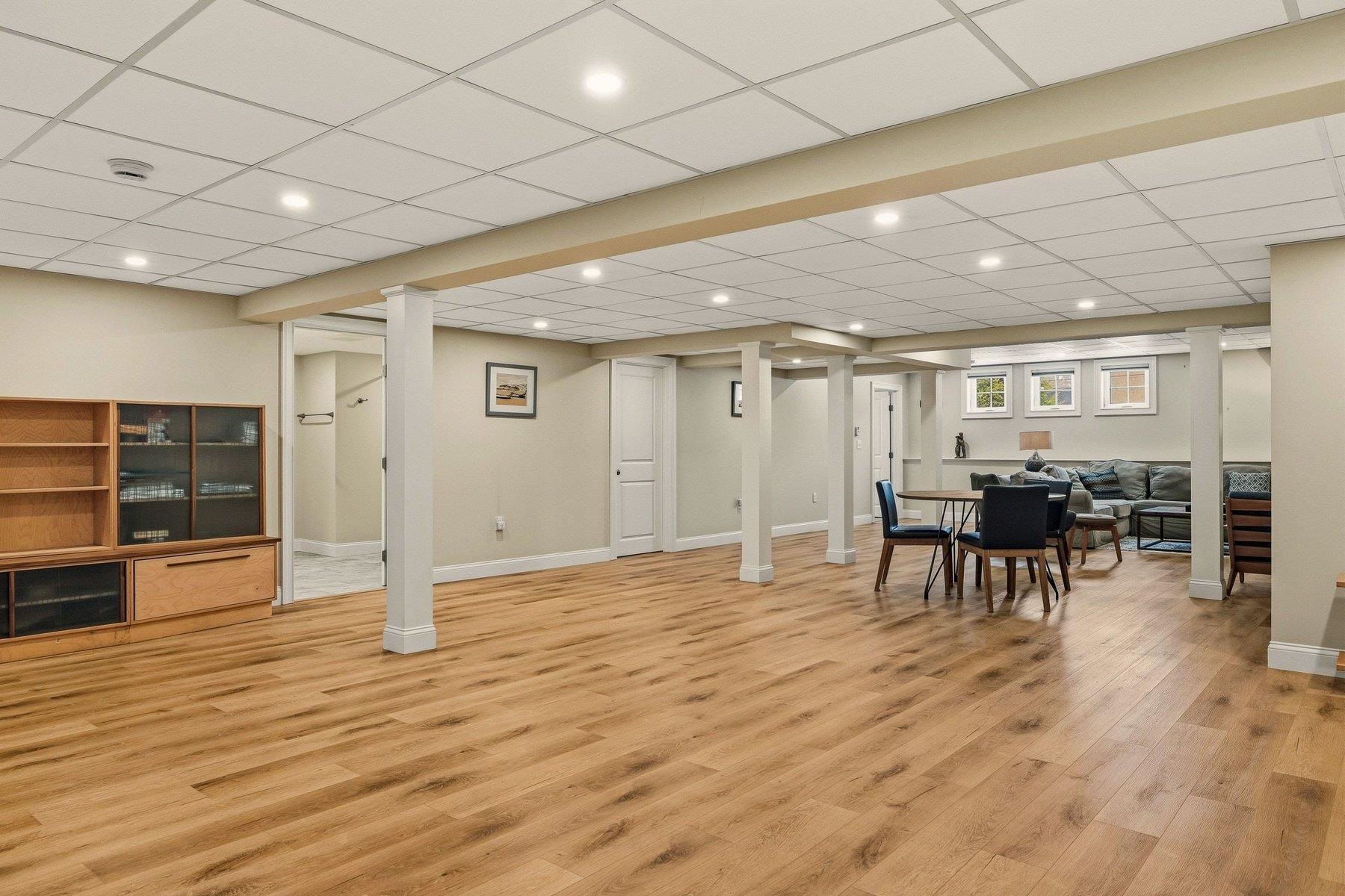 6 Hayden Drive Dover, NH 03820 - Photo 35 of 49