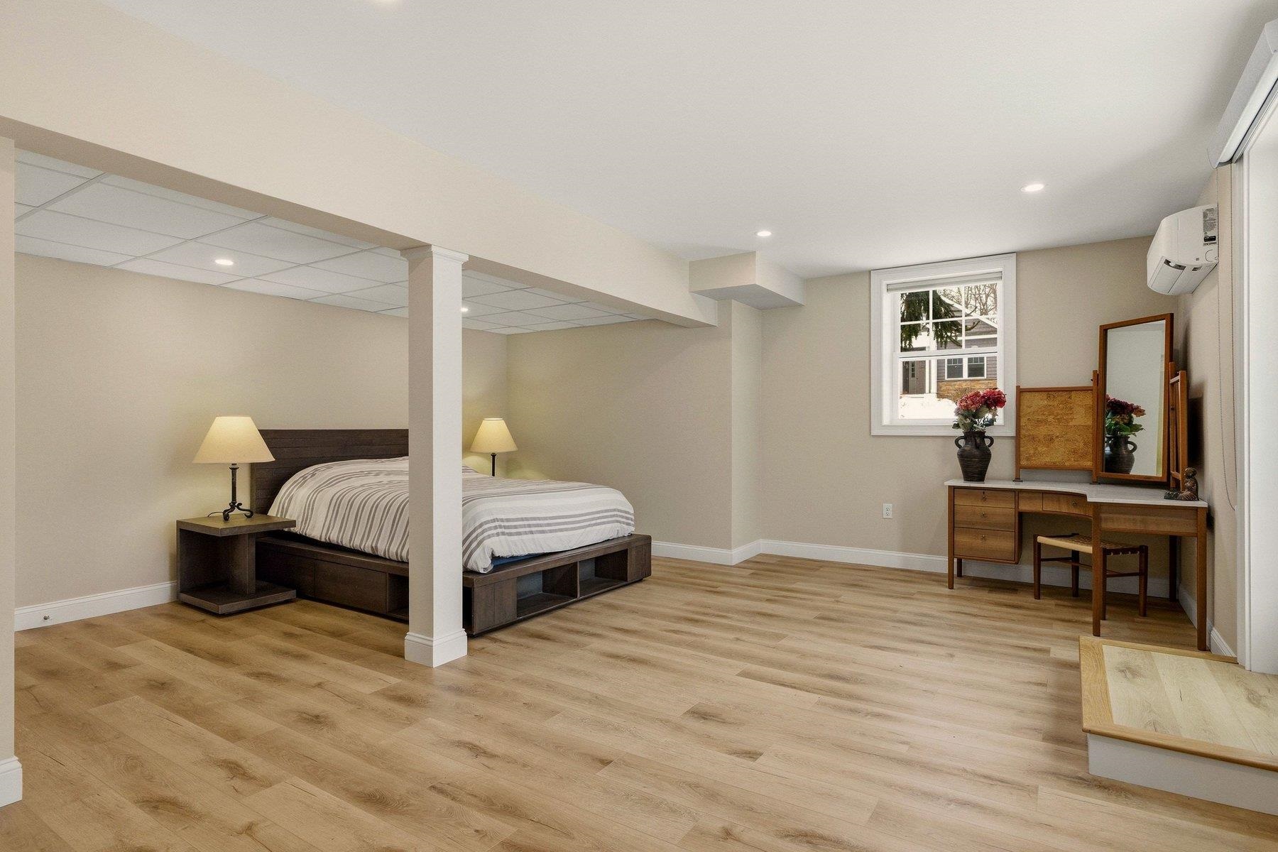 6 Hayden Drive Dover, NH 03820 - Photo 9 of 49