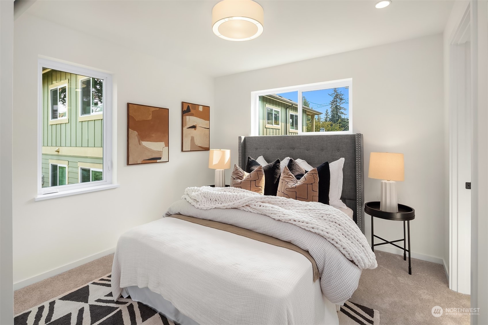 3230 Northeast 86th Street Seattle, WA 98115 - Photo 13 of 16