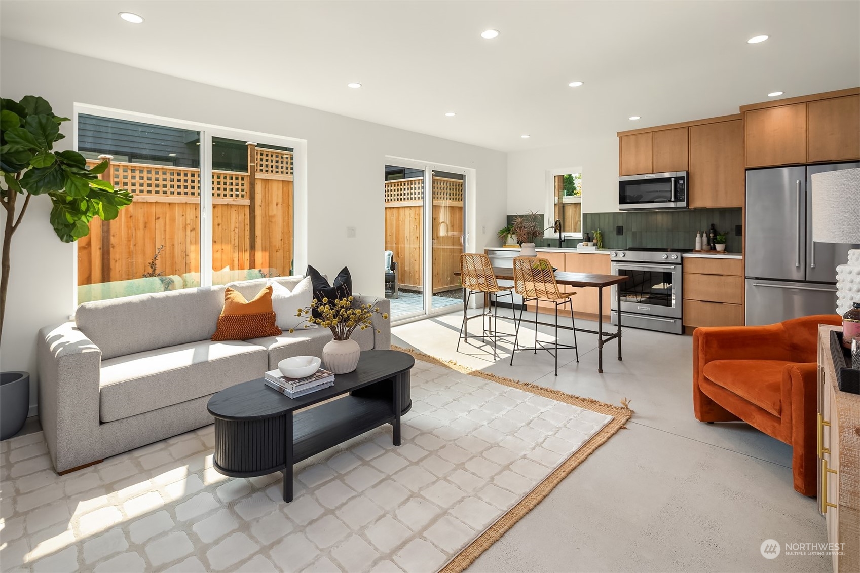 3230 Northeast 86th Street Seattle, WA 98115 - Photo 6 of 16