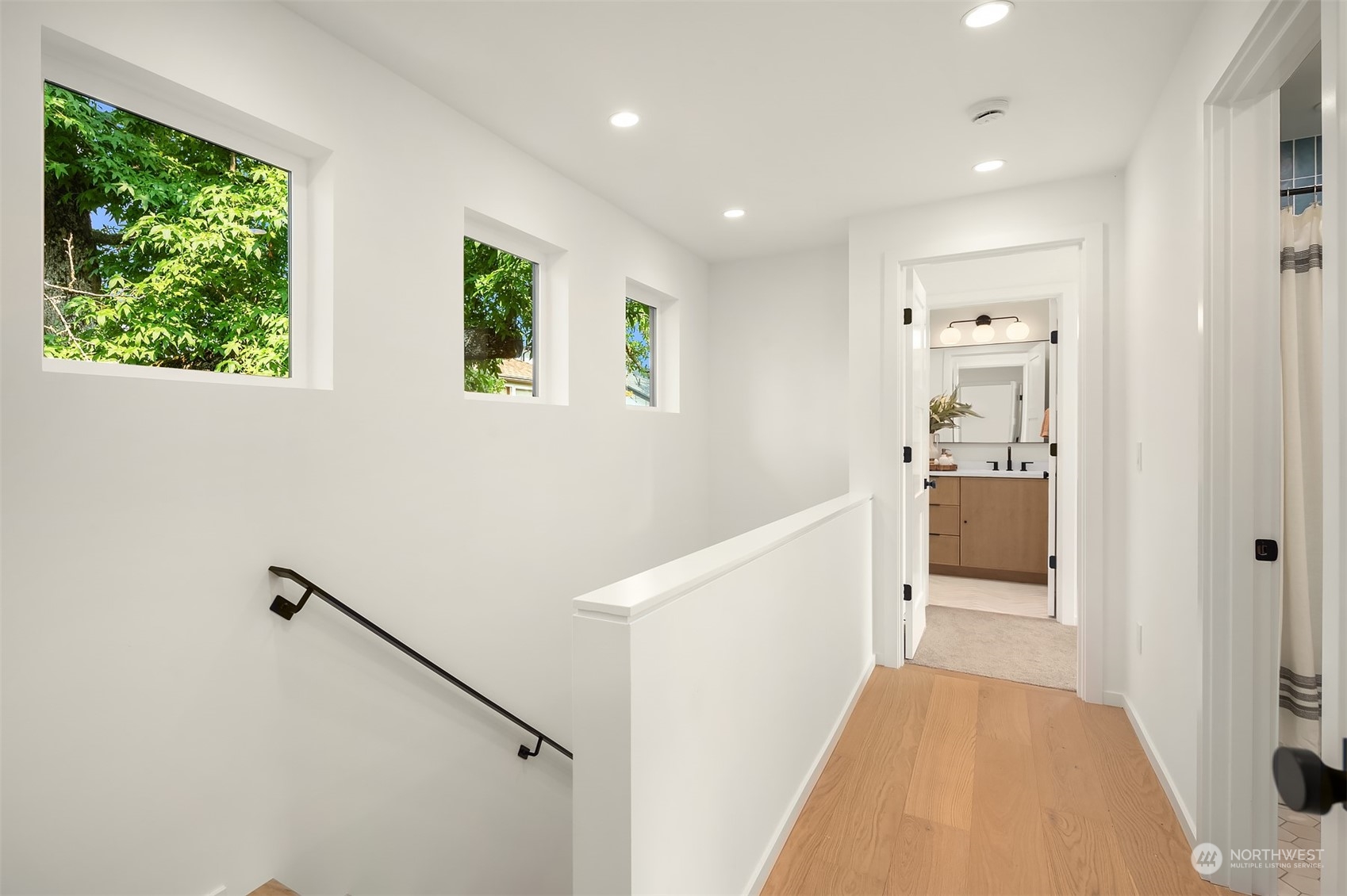 3230 Northeast 86th Street Seattle, WA 98115 - Photo 10 of 16