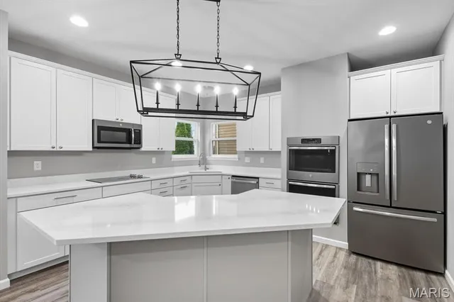 $449,000 | 17625 Rockwood Arbor Drive, Eureka, MO 63025