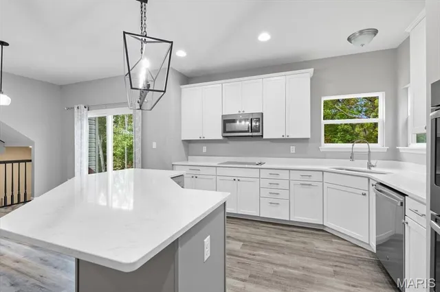 $449,000 | 17625 Rockwood Arbor Drive, Eureka, MO 63025