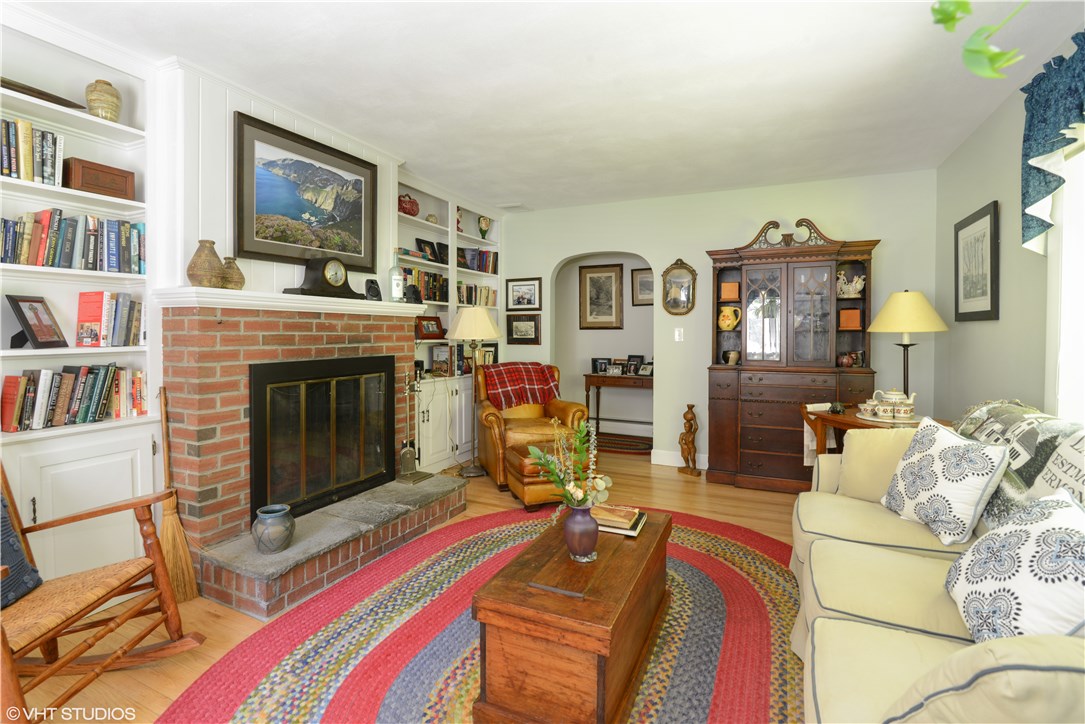 60 Diamond Hill Road Hopkinton, RI 02808 - Photo 4 of 15