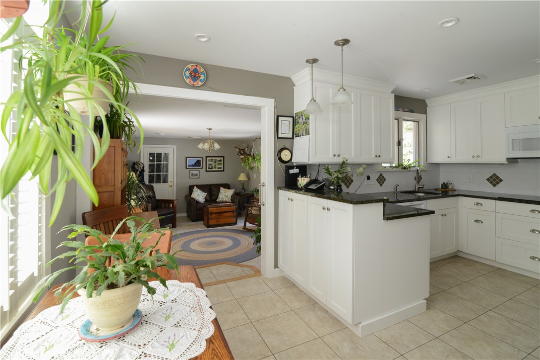 60 Diamond Hill Road Hopkinton, RI 02808 - Photo 7 of 15