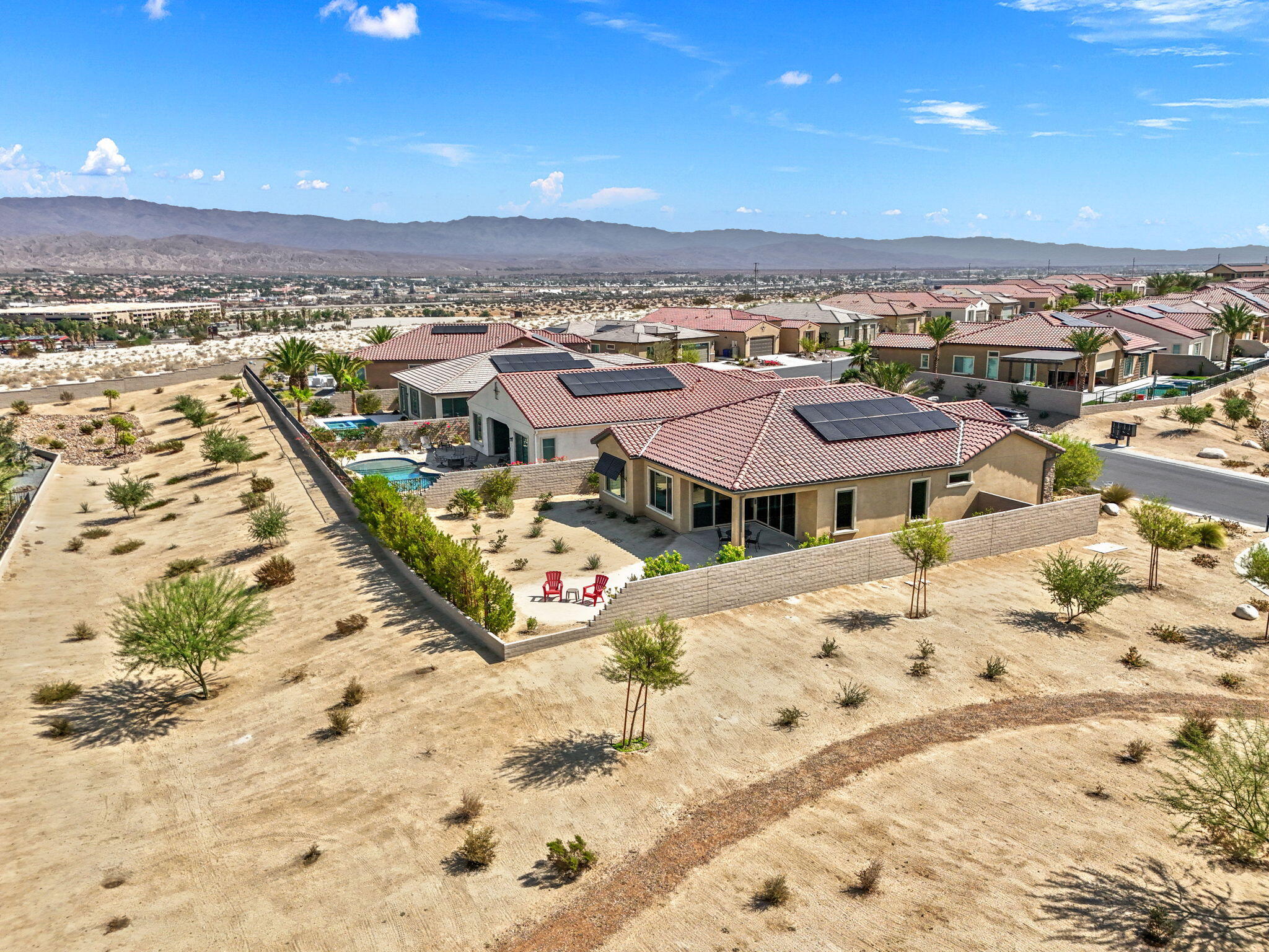 60 Prosecco Rancho Mirage, CA 92270 - Photo 2 of 48