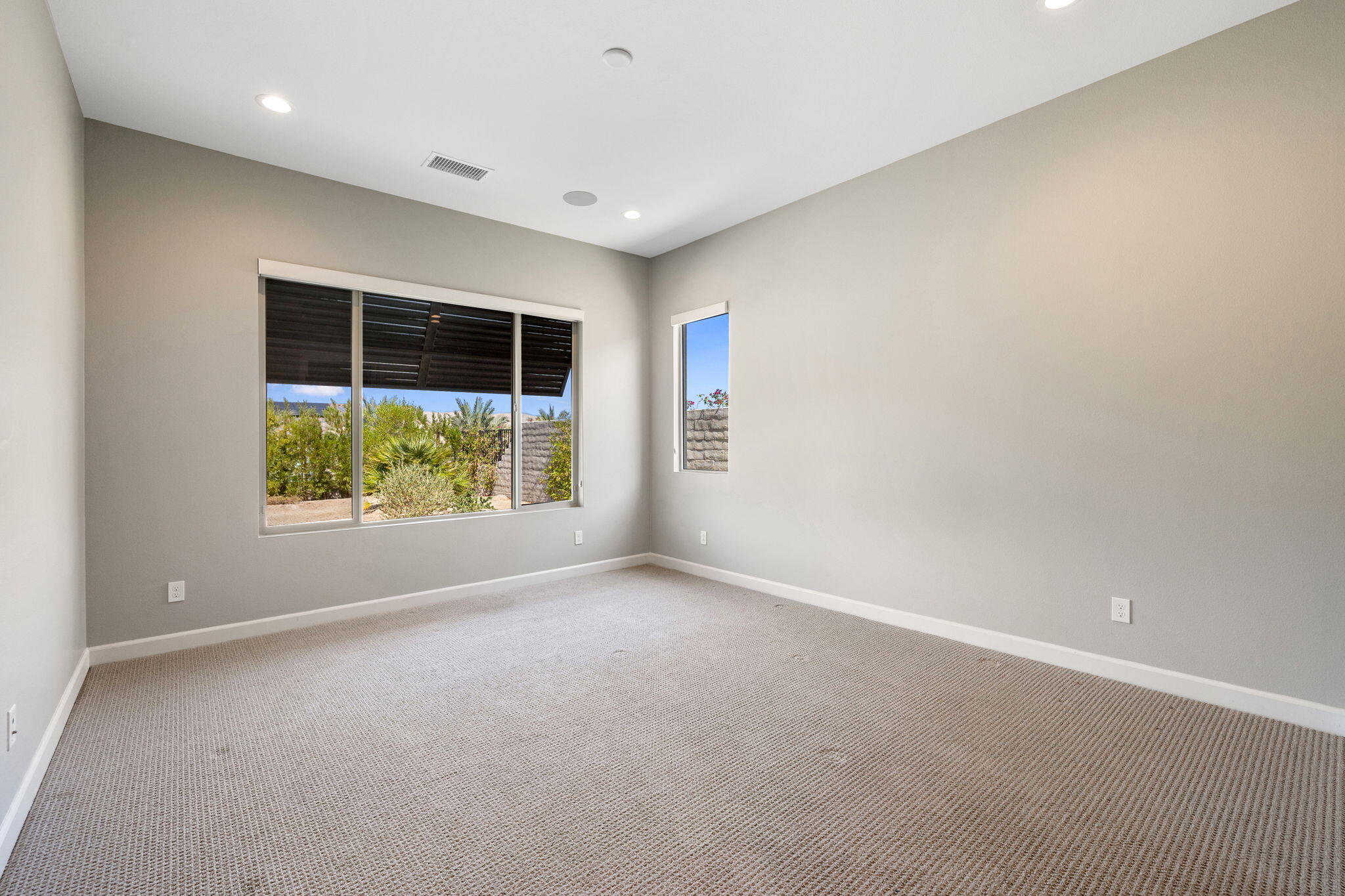 60 Prosecco Rancho Mirage, CA 92270 - Photo 37 of 48 an empty room with a window