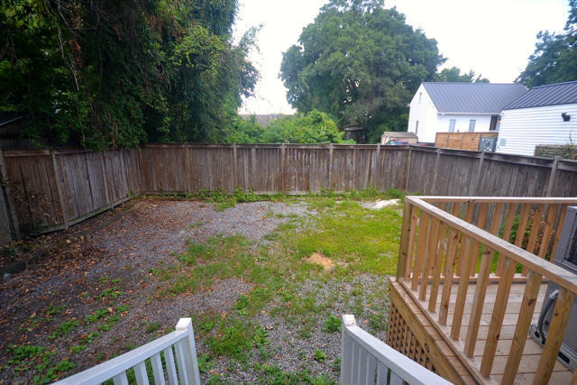 164 Spring Street Charleston, SC 29403 - Photo 3 of 9 20150324194807969337000000-o-2
