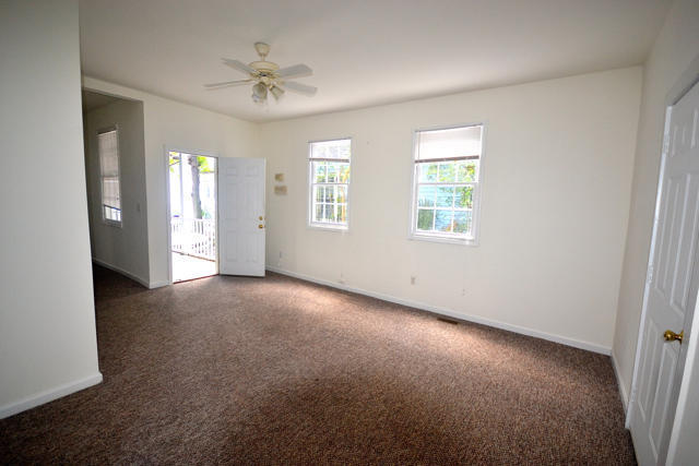 164 Spring Street Charleston, SC 29403 - Photo 5 of 9 20150324194805339692000000-o-2