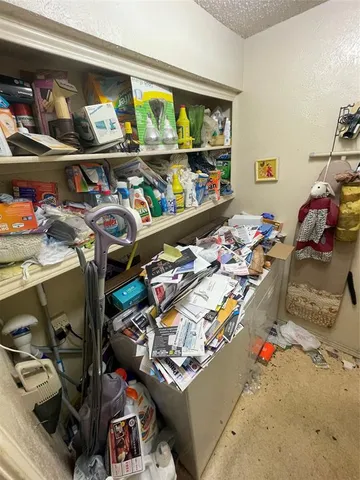 $289,900 | 2008 Gardanne Lane, Carrollton, TX 75007