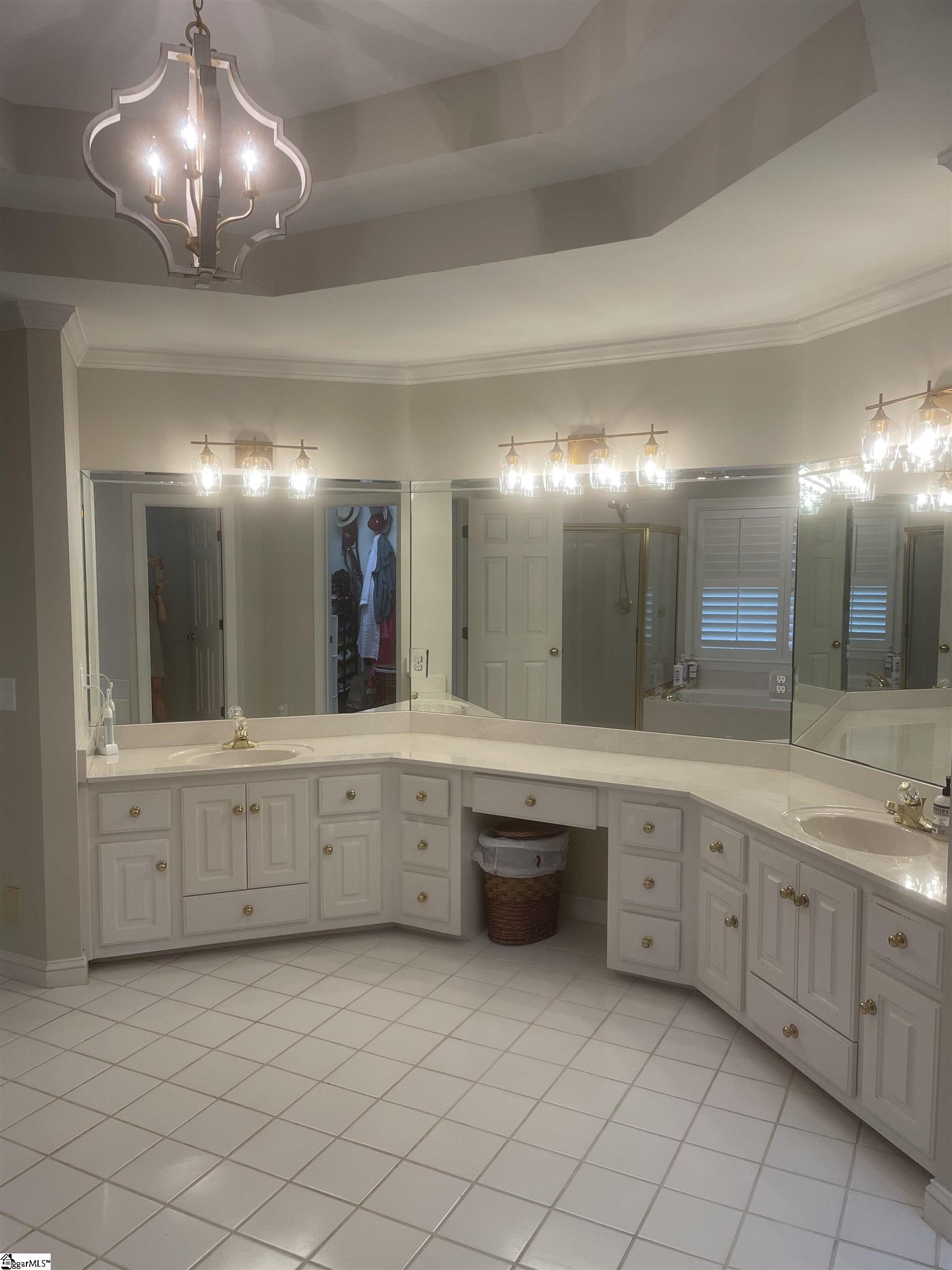 909 Spaulding Farm Road Greenville, SC 29615 - Photo 17 of 25 Gallery Image 17