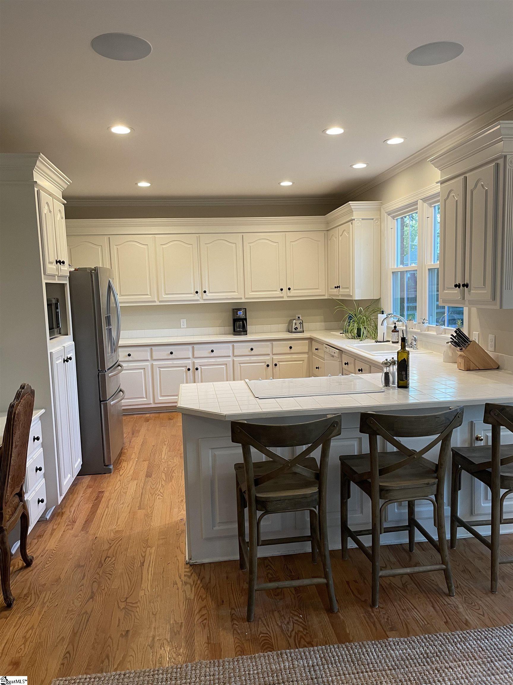909 Spaulding Farm Road Greenville, SC 29615 - Photo 8 of 25 Gallery Image 8
