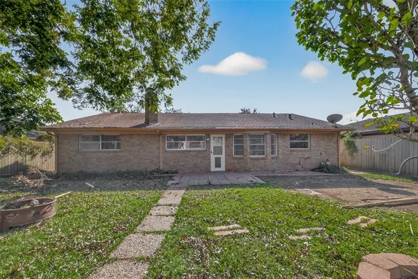 $259,000 | 4223 Yosemite Drive, Pasadena, TX 77504