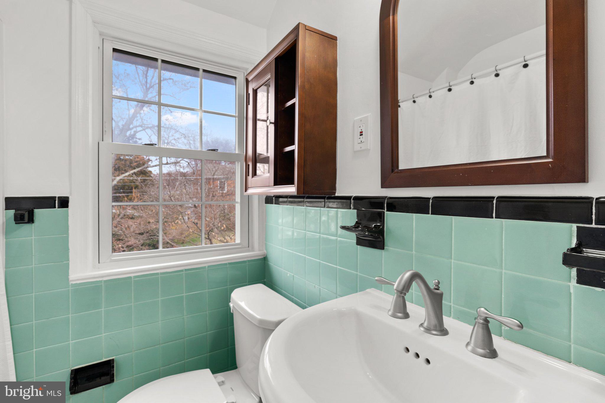 2304 Churchill Road Silver Spring, MD 20902 - Photo 15 of 30 Gallery Image 15