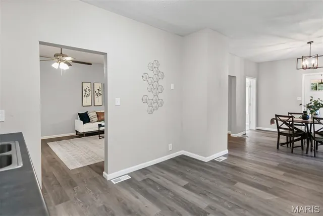 $159,000 | 523 Broadway, East Alton, IL 62024