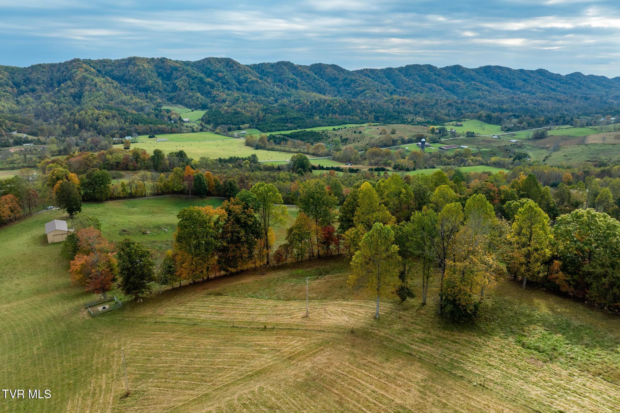 348 Clinch Valley Road Eidson, TN 37731 - Photo 64 of 120 348 Clinch Valley Rd (51 of 116)