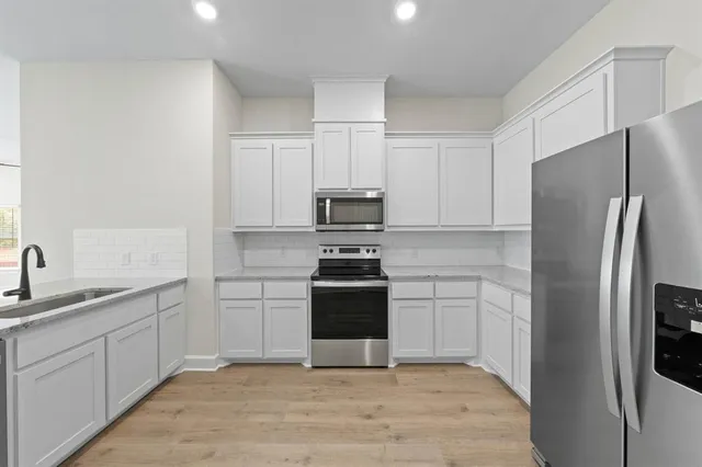 $2,220 | 497 MB's Way, Pilot Point, TX 76258