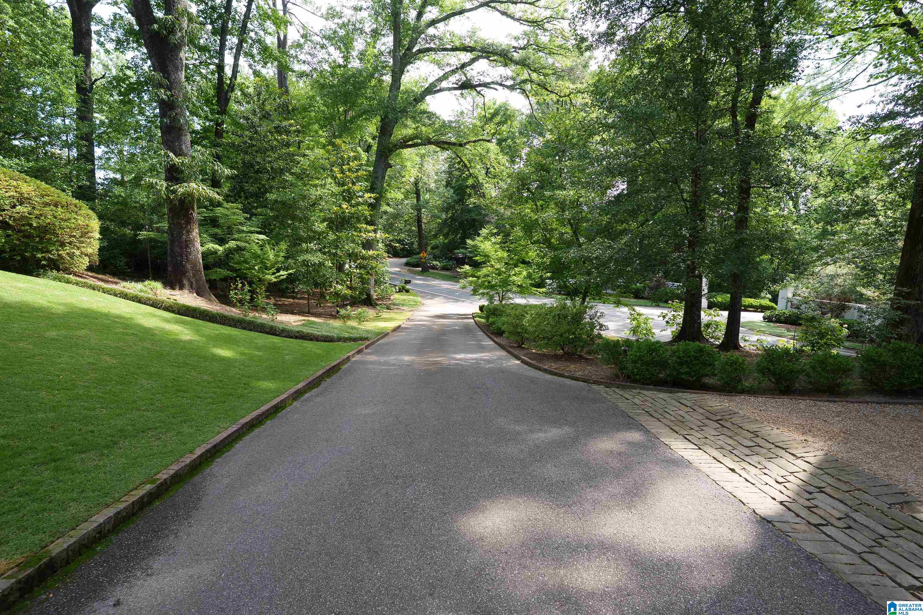 28 Beechwood Road Birmingham, AL 35213 - Photo 4 of 76