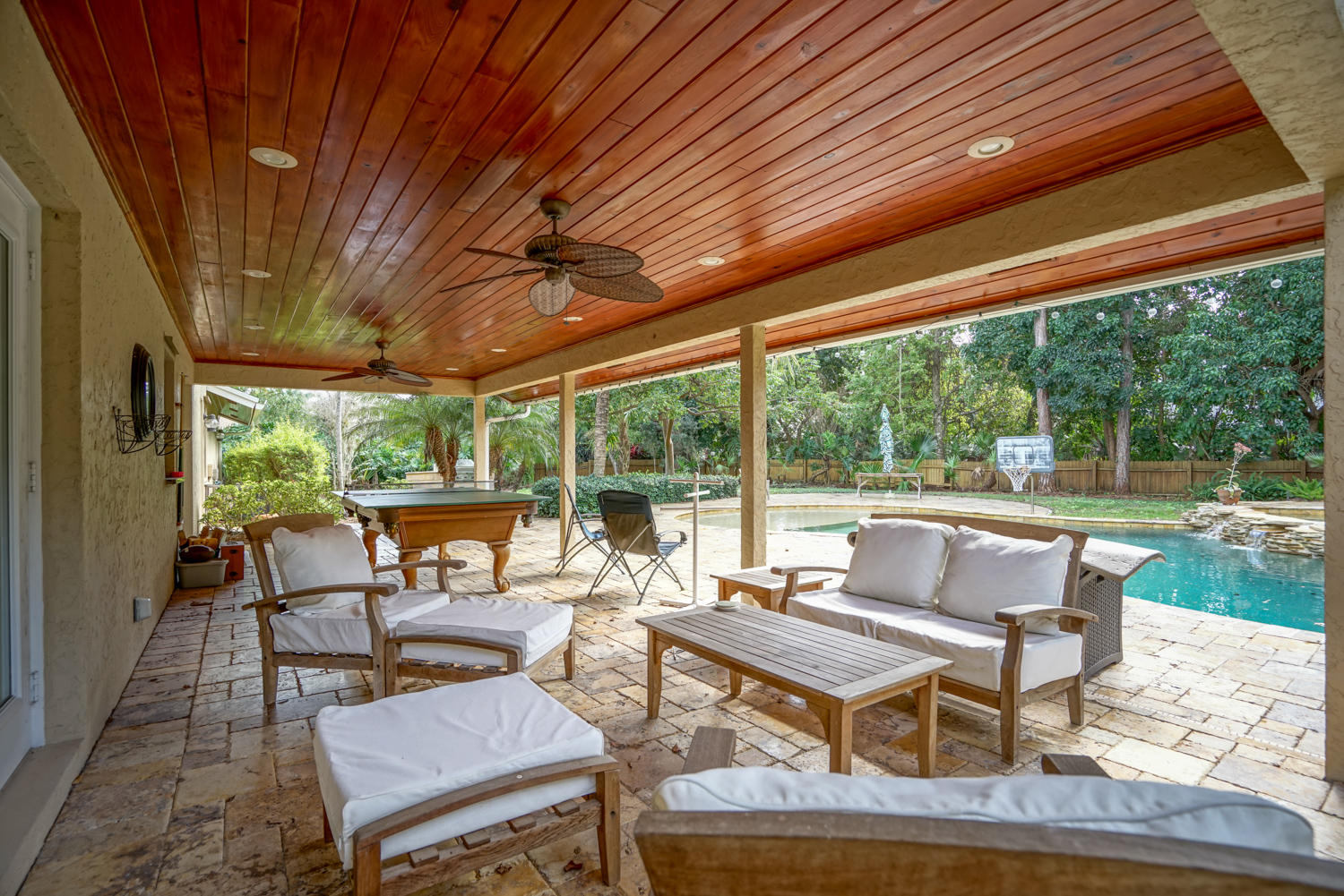 6242 Wood Lake Road Jupiter, FL 33458 - Photo 18 of 27 Covered Patio