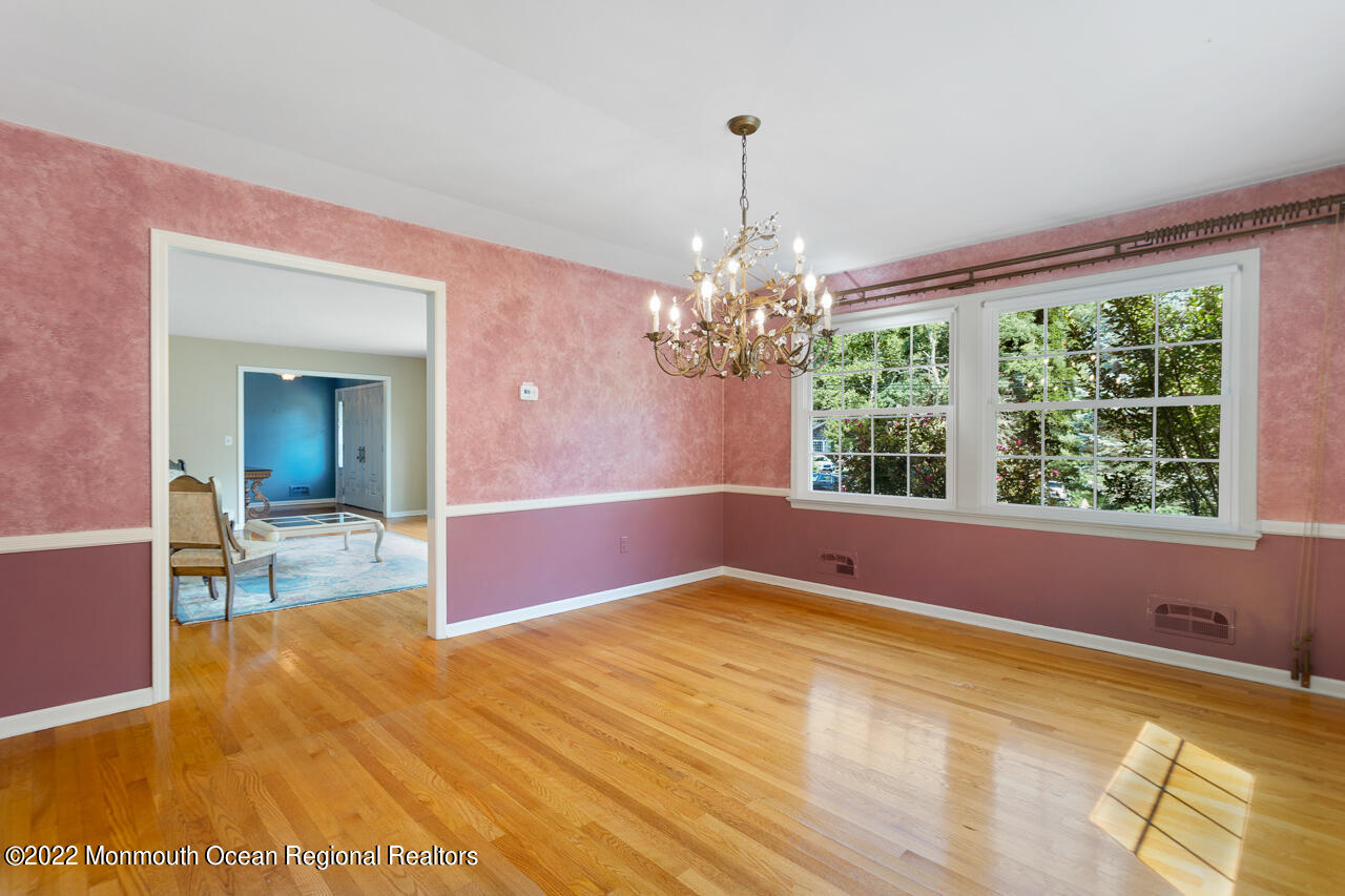 275 Pelican Road Middletown, NJ 07748 - Photo 5 of 28 Dining Room into Living Room into Foyer