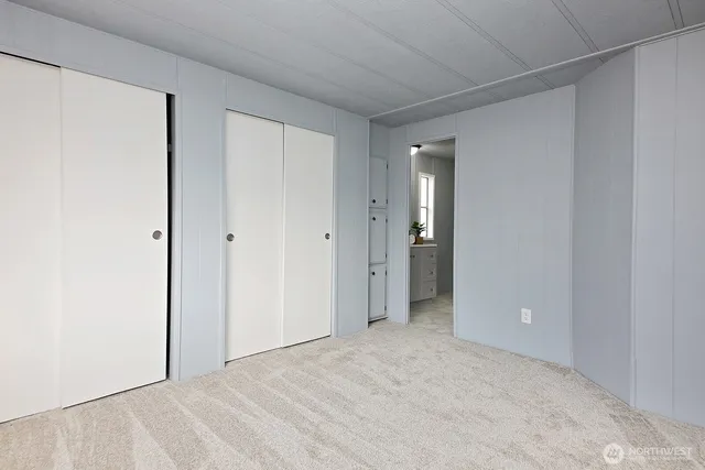 $95,000 | 700 Northwest Crosby Avenue, Unit 35, Oak Harbor, WA 98277