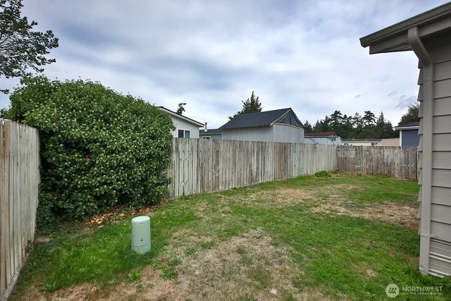 $95,000 | 700 Northwest Crosby Avenue, Unit 35, Oak Harbor, WA 98277