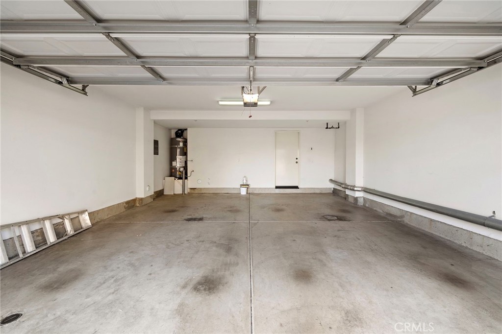 8028 Monaco Stanton, CA 90680 - Photo 30 of 35 direct-access 2-car garage