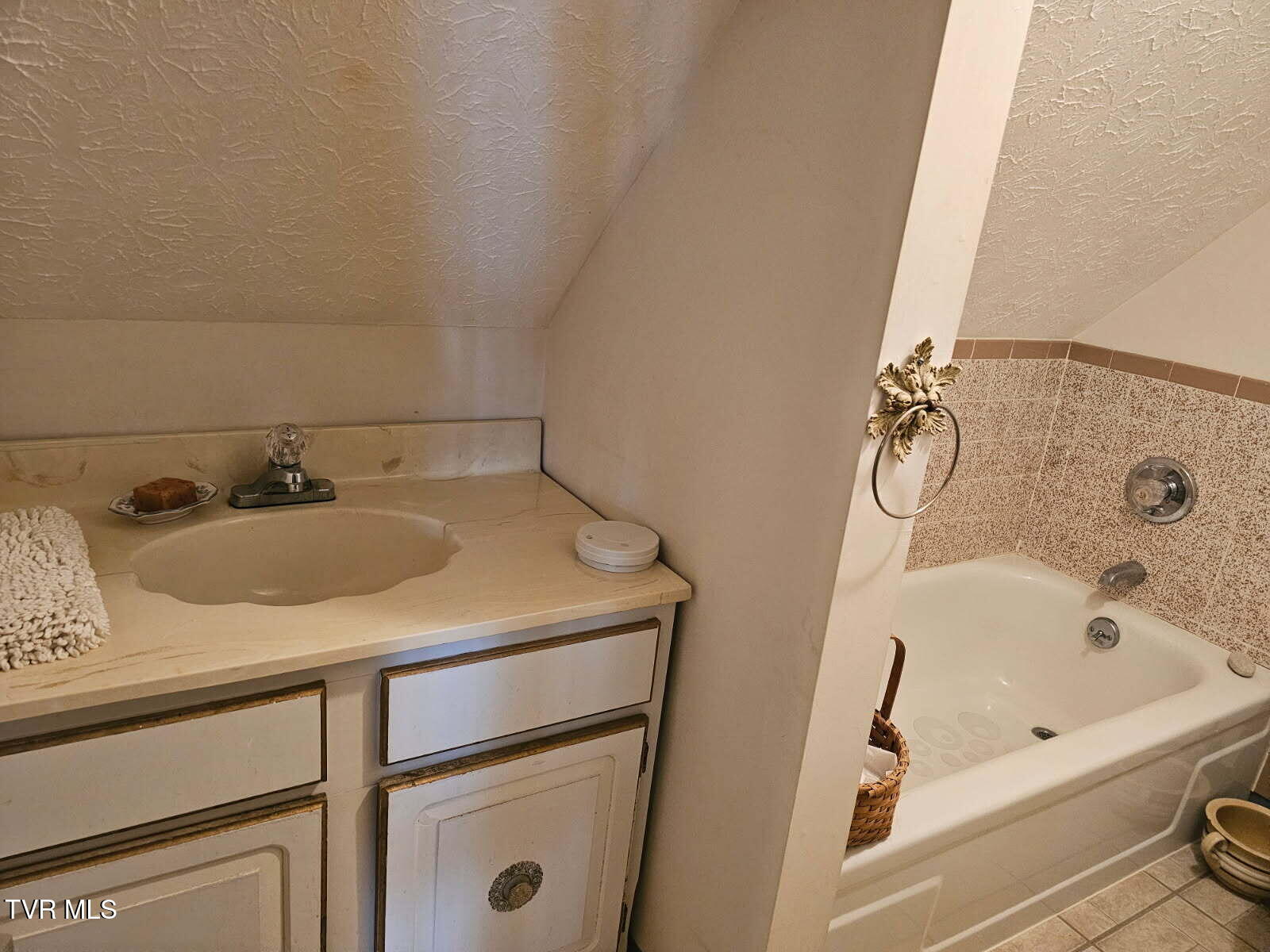 175 Fincastle Heights Road Jonesville, VA 24263 - Photo 20 of 51 21