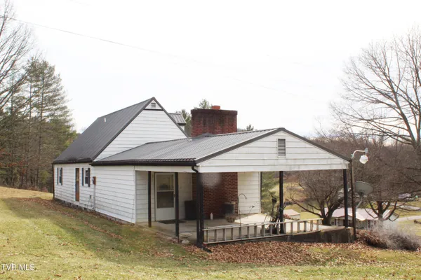 $225,000 | 175 Fincastle Heights Road, Jonesville, VA 24263