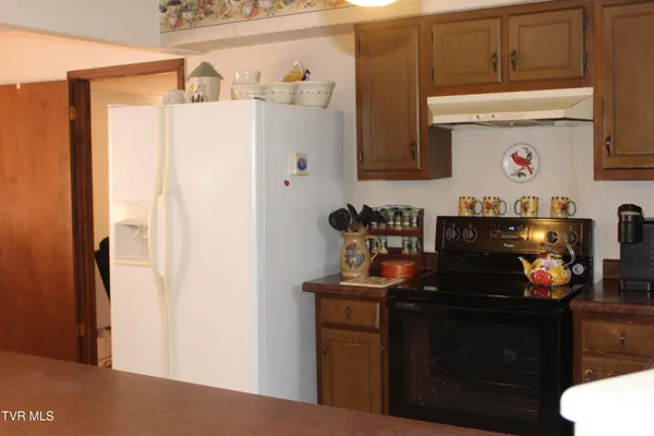 $225,000 | 175 Fincastle Heights Road, Jonesville, VA 24263