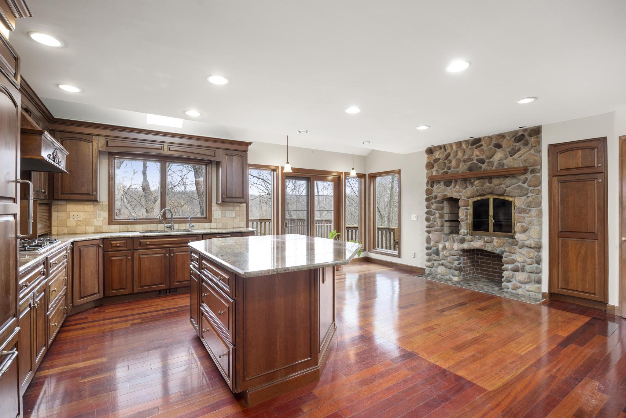 1260 Silver Bell Road Rochester, MI 48306 - Photo 15 of 63 1260 Silverbell Rd 16