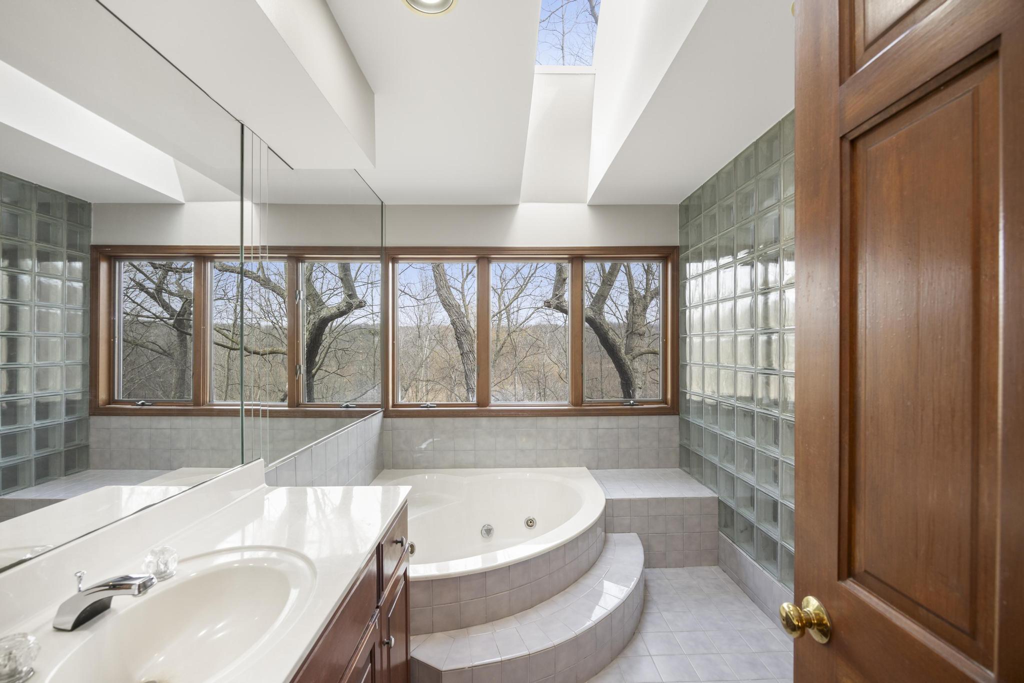 1260 Silver Bell Road Rochester, MI 48306 - Photo 30 of 58 1260 Silverbell Rd 35