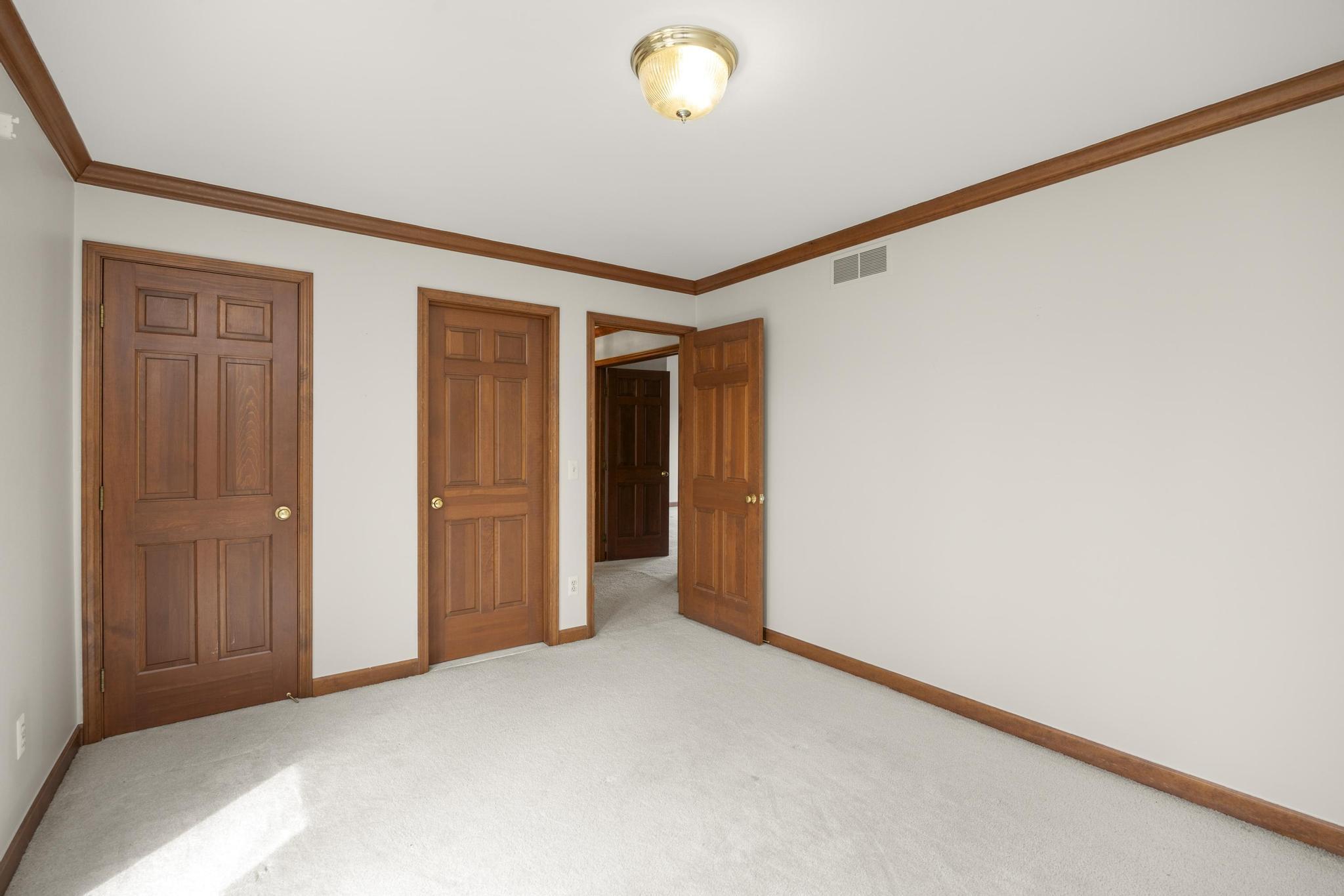 1260 Silver Bell Road Rochester, MI 48306 - Photo 35 of 58 1260 Silverbell Rd 40