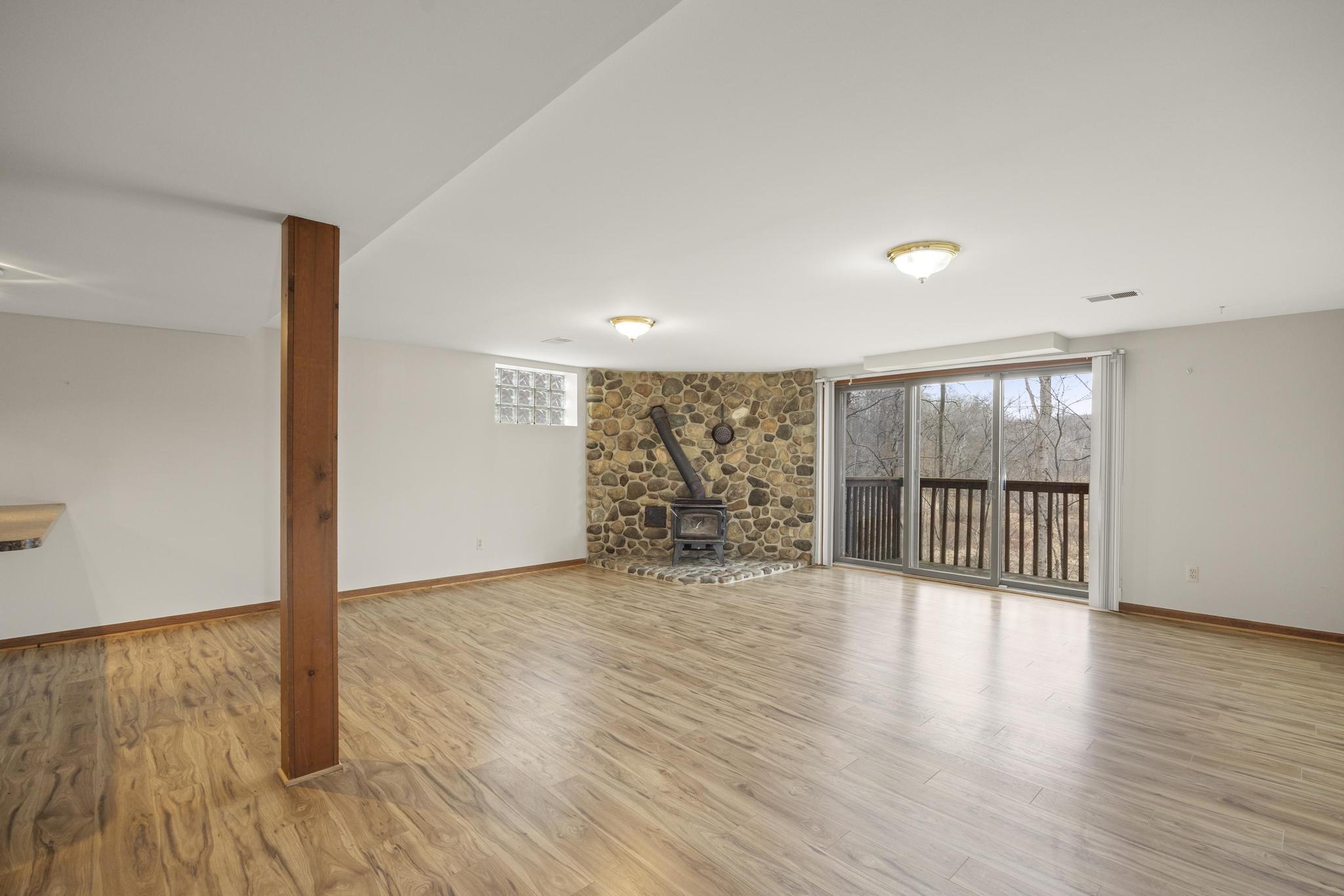 1260 Silver Bell Road Rochester, MI 48306 - Photo 41 of 63 1260 Silverbell Rd 42