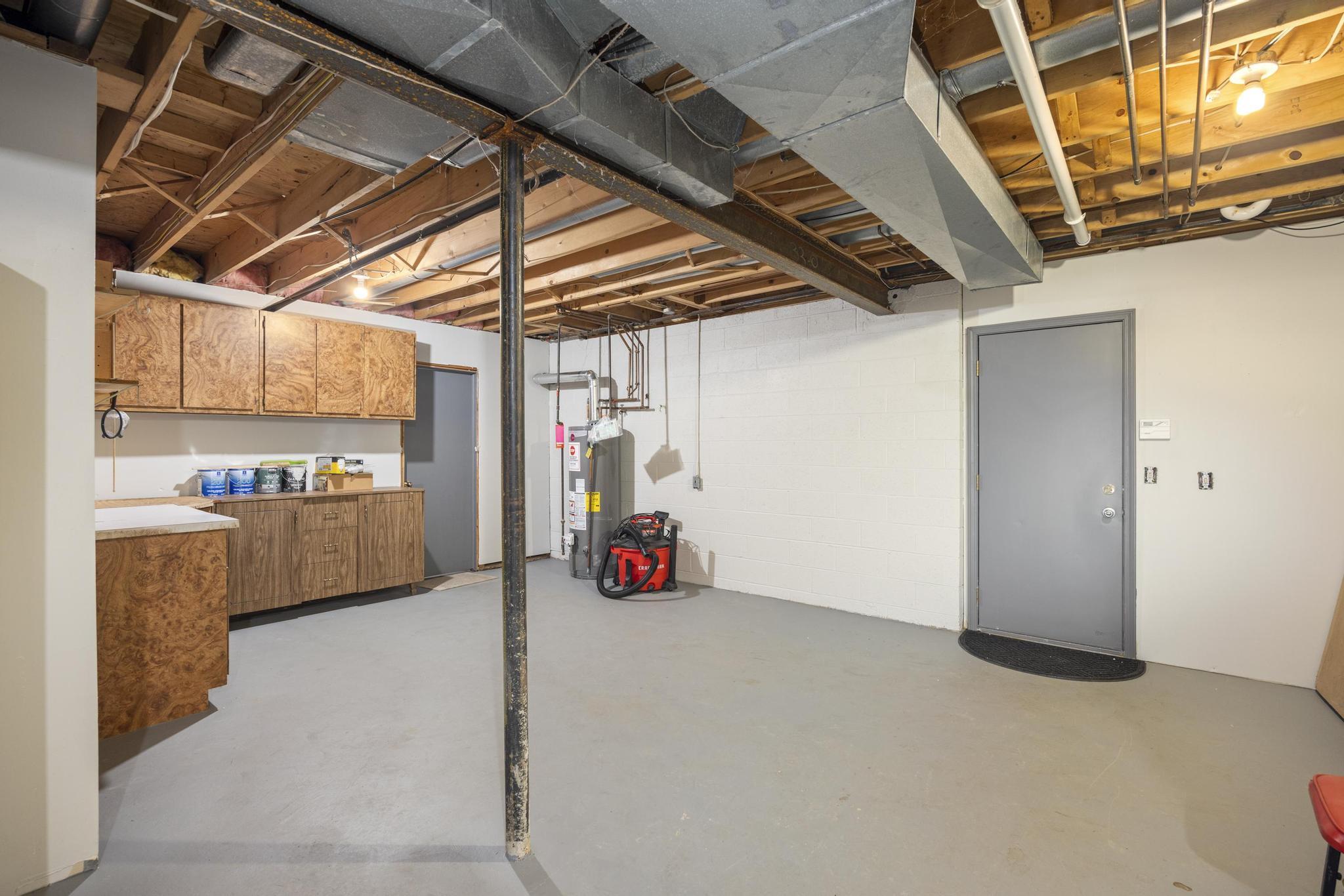 1260 Silver Bell Road Rochester, MI 48306 - Photo 48 of 63 1260 Silverbell Rd 49