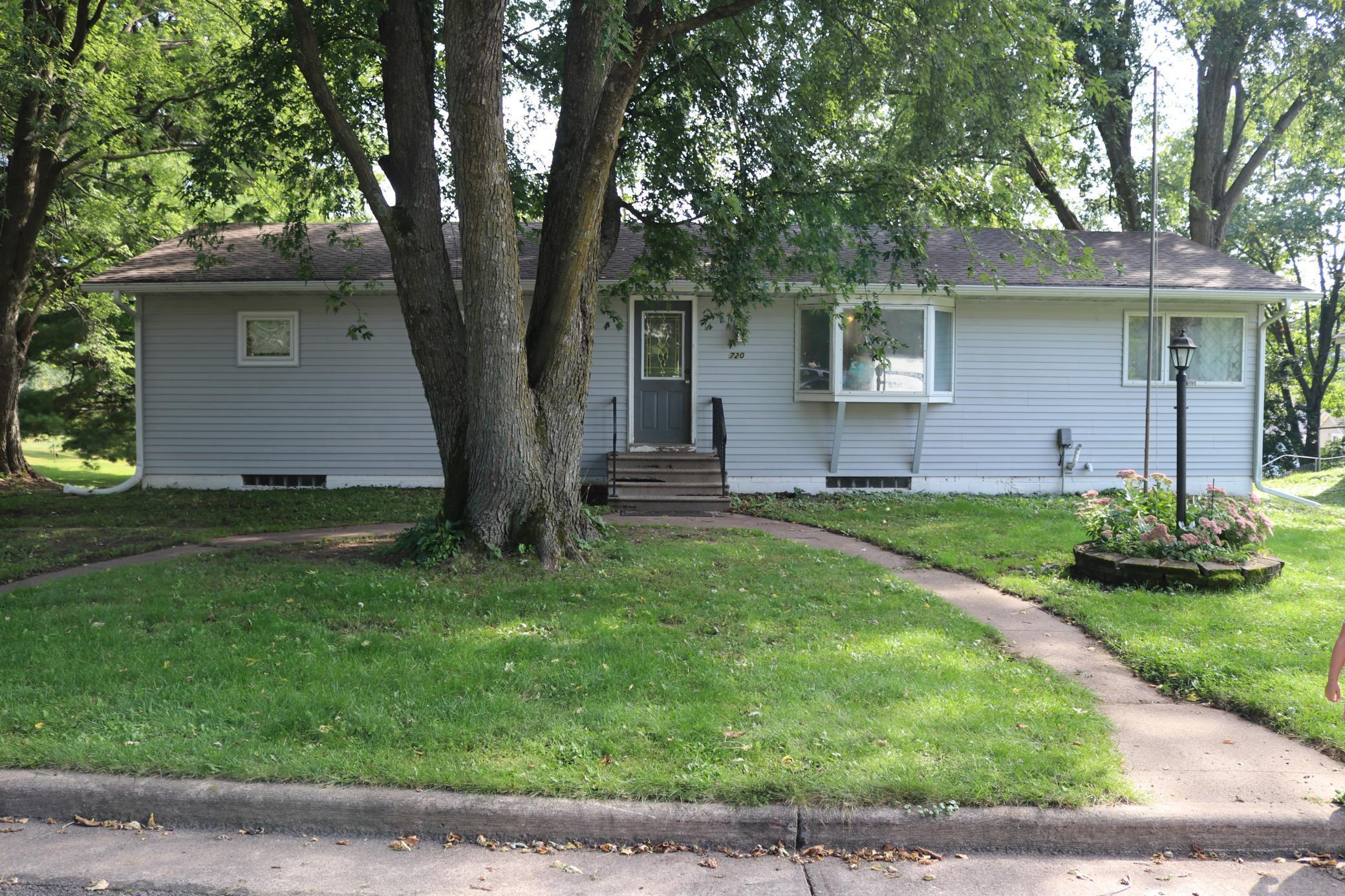 720 Larcom Street Hammond, WI 54015 - Photo 1 of 1 Gallery Image 1