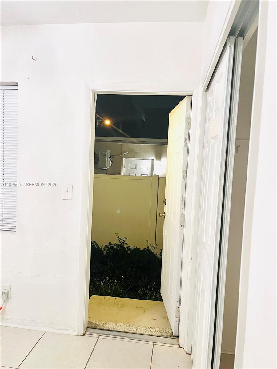 1800 Miami Road, Unit 4 Fort Lauderdale, FL 33316 - Photo 11 of 14