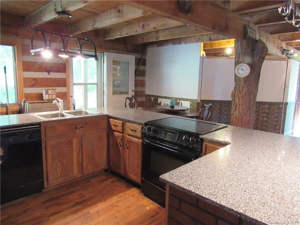 677 Green Valley Road Leicester, NC 28748 - Photo 6 of 21 Gallery Image 6