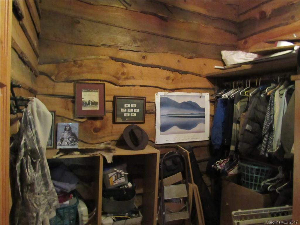 677 Green Valley Road Leicester, NC 28748 - Photo 9 of 21 Gallery Image 9