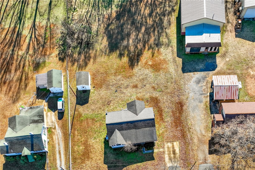 23 Spring Street Pelzer, SC 29669 - Photo 16 of 20