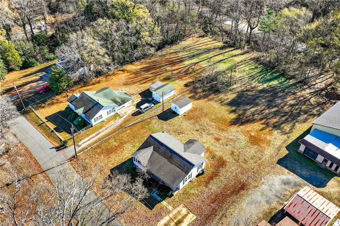 23 Spring Street Pelzer, SC 29669 - Photo 17 of 20