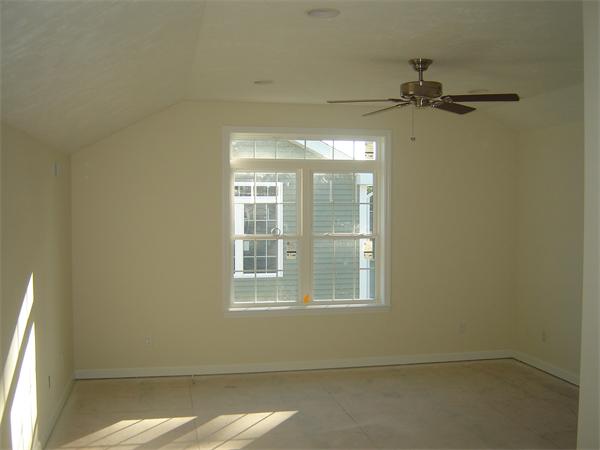 5 St Marks Road Worcester, MA 01606 - Photo 10 of 12 Gallery Image 10
