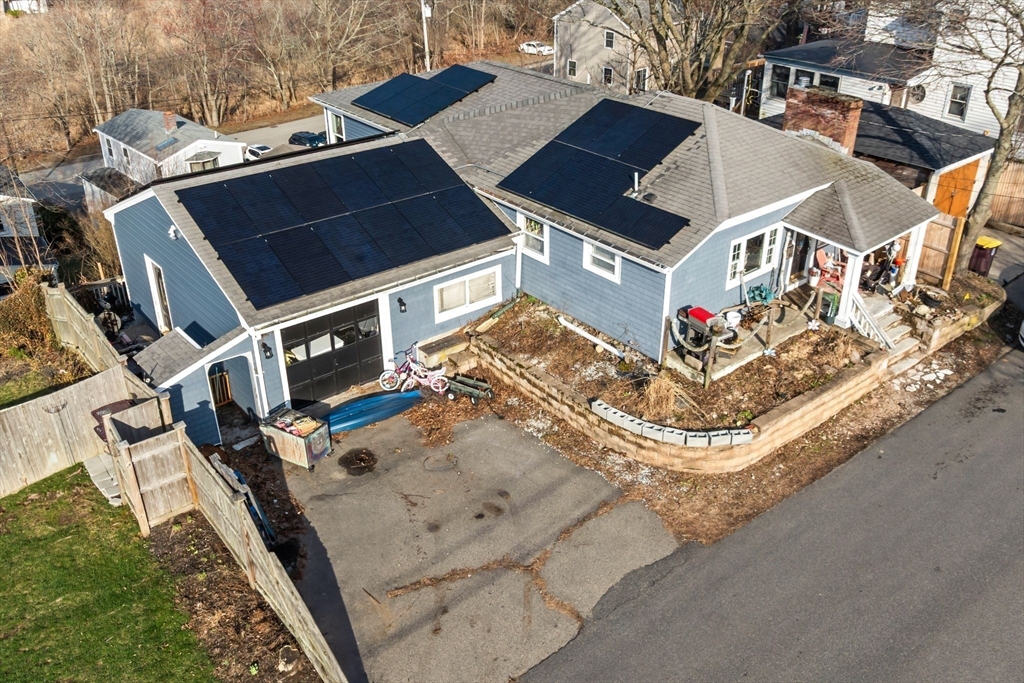 81 Wessagussett Road Weymouth, MA 02191 - Photo 16 of 29